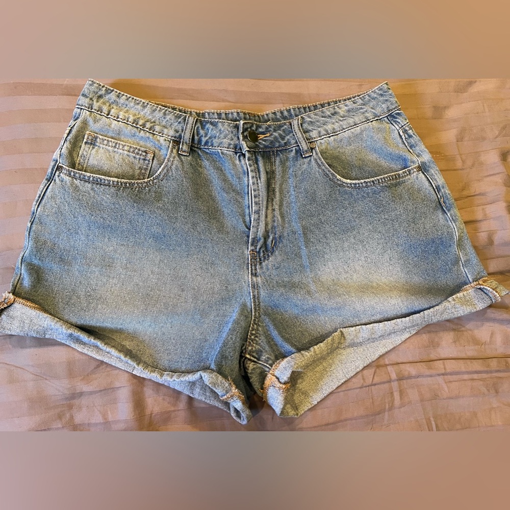 Empyre shorts